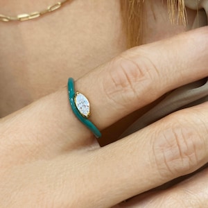 White zircon ring, Adjustable green enamel handpainted ring, Sterling Silver 925