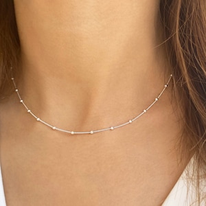 Satelliten Choker, Minimalistische Halskette, Layered Halskette, Zierliche Silber Choker, Kleine Kugeln Choker, Layered Choker, Muttertagsgeschenk Bild 7