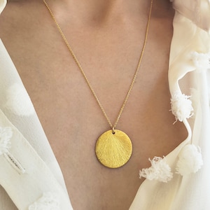 Gold Disc Pendant, Dainty Big Coin Necklace, Minimalist Gold Circle Necklace, Layered Necklace