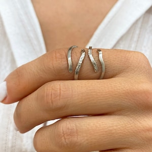 Quirky ring, Irregular ring, Wavy Lines Ring, Chunky silver Ring, Statement ring, Asymmetric Ring, Large Abstract Ring, Minimalist Ring