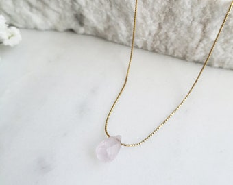 Rose Quartz Necklace, Dainty Gem Necklace, Pink Gem Necklace, Pink Quartz Necklace, Birthstone Necklace, Gemstone Necklace, Mom Gift