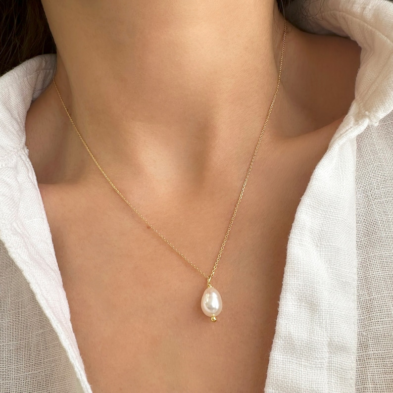 Real pearl necklace, Small Pearl necklace,Single Pearl Pendant, One Pearl necklace, Minimalist Necklace, Oval pearl necklace,Bridesmaid gift image 3