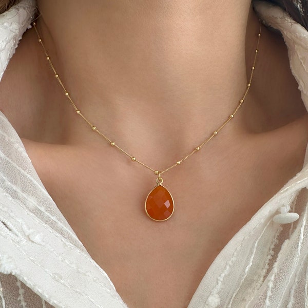 Pendentif en cornaline brute, collier en cornaline véritable, collier en cristal de cornaline naturelle, collier de pierres précieuses orange, collier de pierres précieuses, cadeaux d'anniversaire