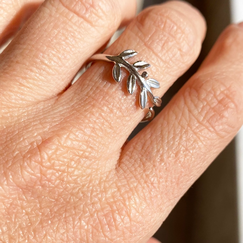 Olive Leaf Ring Athena Goddess Ring Olive Branch Ring Dainty Leaf Ring Nature ring Ancient Greek Ring Botanical Ring Adjustable Ring