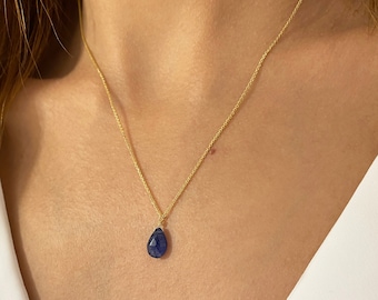 Raw Blue Sapphire Necklace, Blue Sapphire Choker, Crystal Necklace, Blue Crystal Choker, Good Vibes Necklace, September Birthstone Necklace