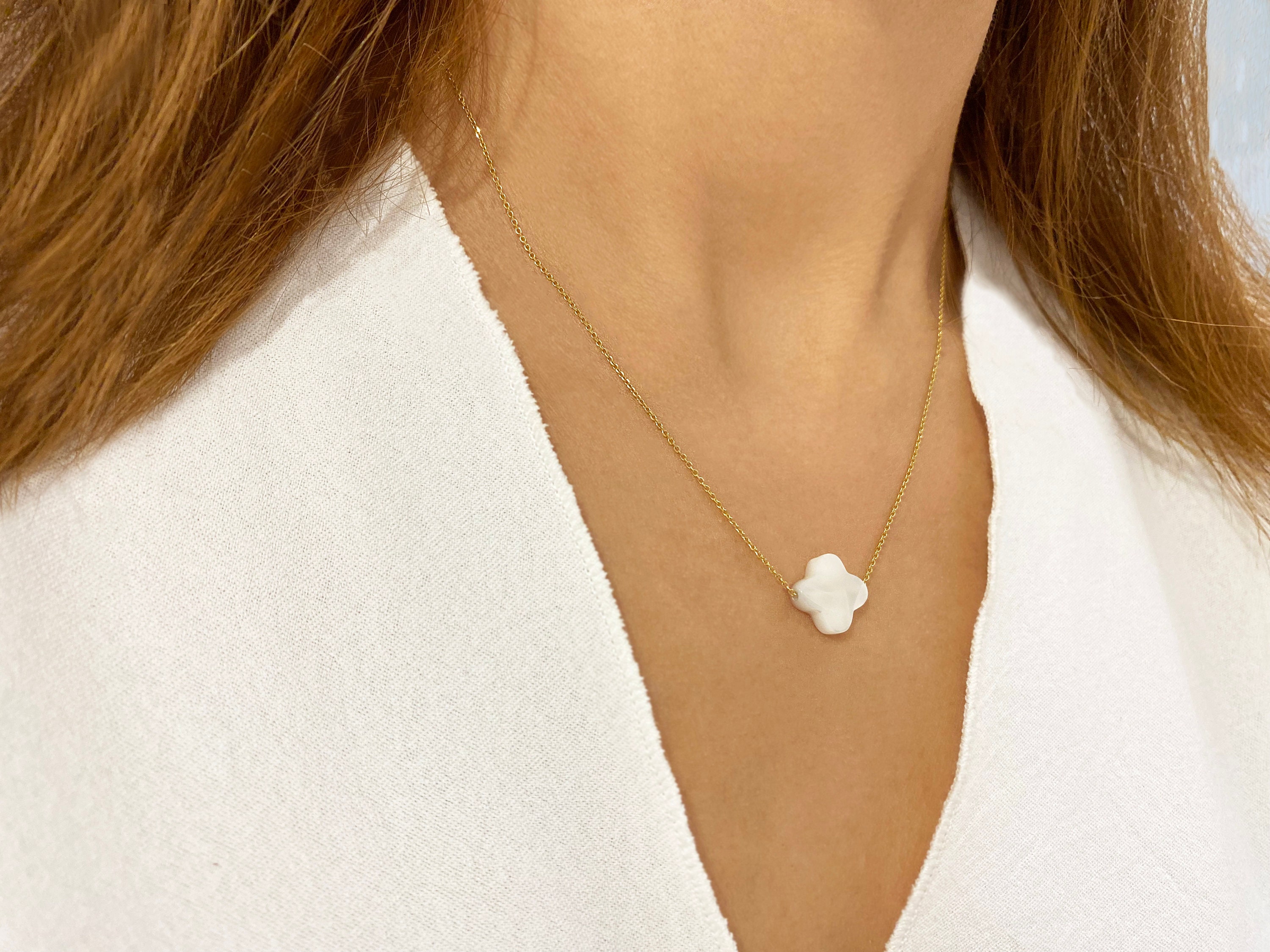 ネックレス・ペンダント Cross Pearl Necklace (White) 14KT White Gold Freshwater White Pearl Cross Necklace – LSJ