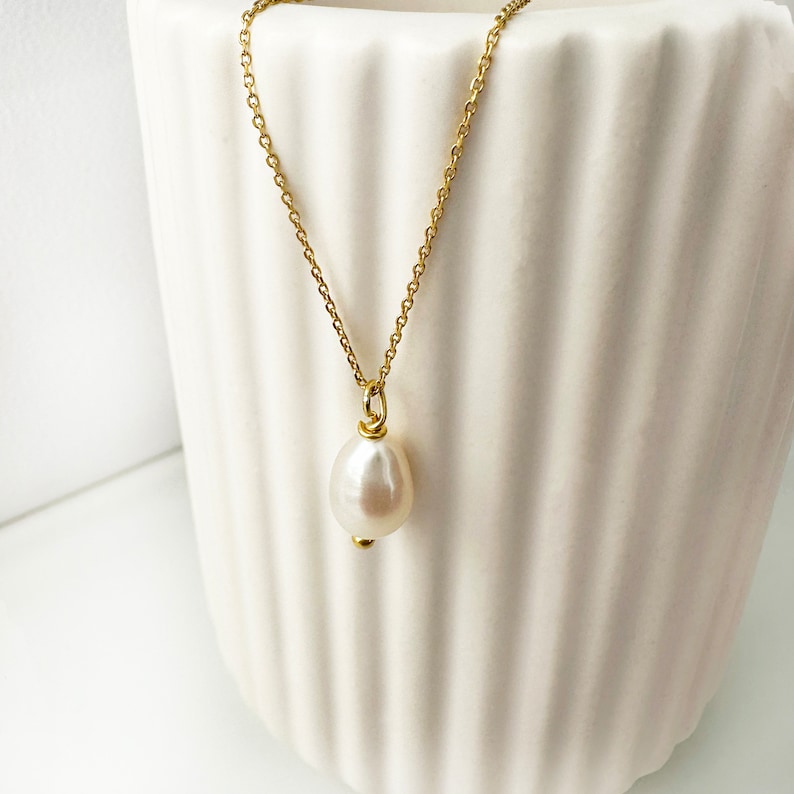 Real pearl necklace, Small Pearl necklace,Single Pearl Pendant, One Pearl necklace, Minimalist Necklace, Oval pearl necklace,Bridesmaid gift image 4