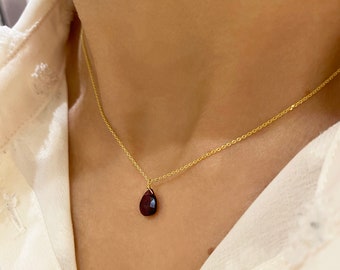 Raw Garnet Necklace, Real Garnet Necklace, Crystal Necklace, Birthstone Necklace, Prosperity Necklace, Pisces gifts, Capricorn Gifts