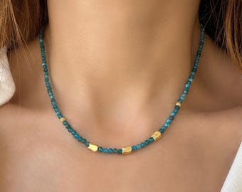 Blue Apatite Necklace with 3 fish, Seed bead minimalist choker, Natural gemstone summer jewelry, 925 Silver