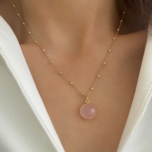 Collar de cuarzo rosa auténtico, collar romántico, colgante de cuarzo rosa en bruto, collar de cristal de cuarzo rosa auténtico, collar de piedras preciosas, cadena satélite