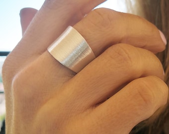 Matte Silver Adjustable Ring, Statement Chunky Silver Ring, One size ring, Wide band open ring, Open Back Ring, Chevalier Ring