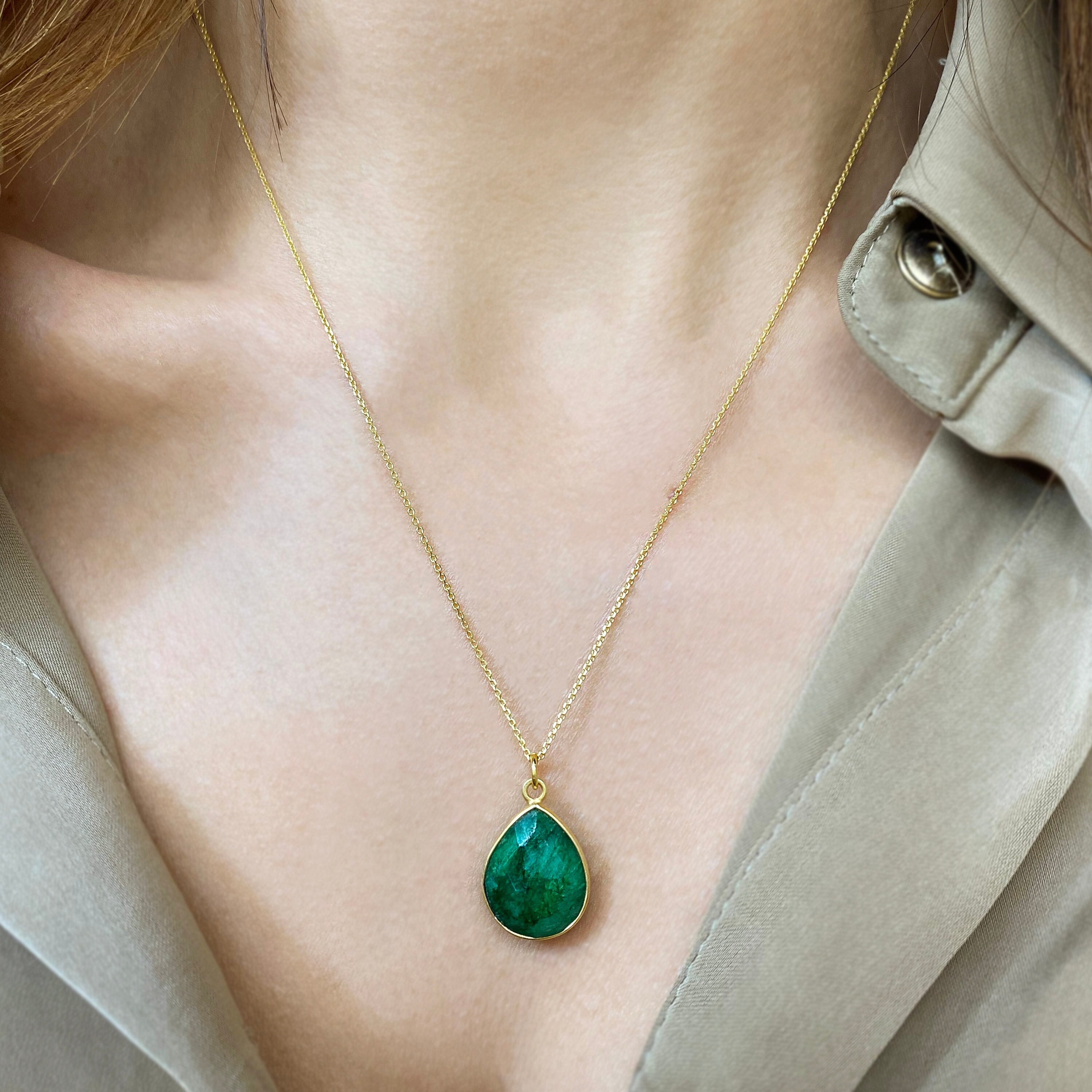 Raw emerald deals necklace