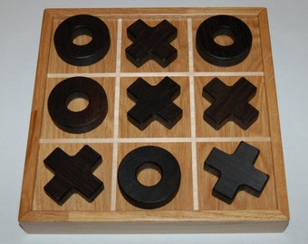 Tic Tac Toe/ Tic Tac Toe Board / Holz Tic Tac Toe / Familien Brettspiele / Strategie Brettspiel / Holz - Eiche & Räucherholz / Brettspiel Holz