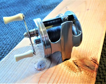 MOULINET VINTAGE : Crack 200 EUR 14,99 - FR
