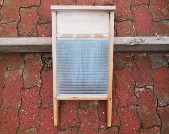 Vintage Pearl Glass Washboard, Jasper Mountain Co., 1930s Canadian Farmhouse Decor