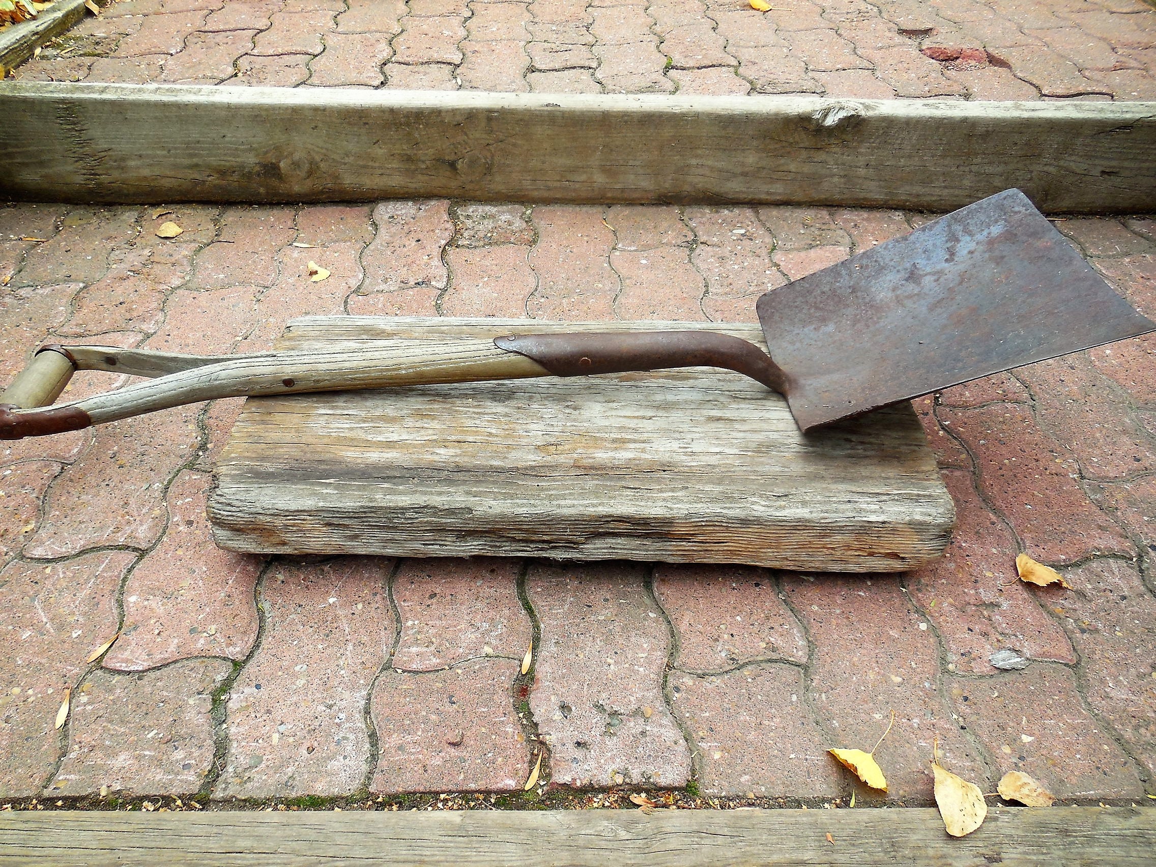 Antique Split Handle Shovel, the Tool Co. Piqua Ohio, Rail Road Coal