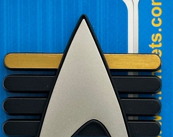 Star Trek: The Next Generation Future Imperfect ENSIGN Delta PIN by FanSets