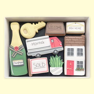 Caja de regalo de galletas glaseadas para el nuevo hogar