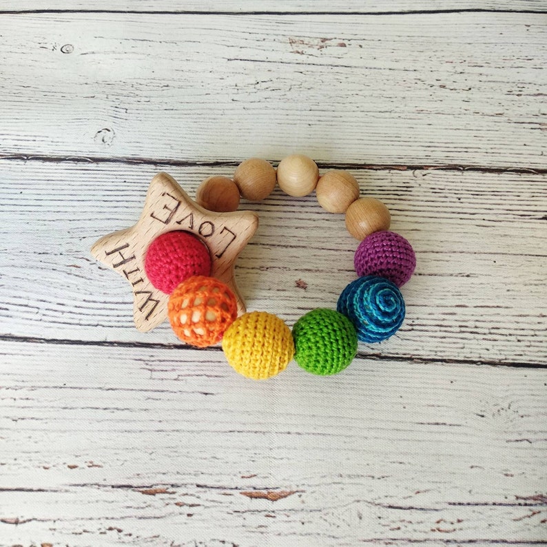 Newborn First Sensory Toy Organic Baby Teething Ring With Wooden Star Eco Friendly Natural Juniper Wooden Teether