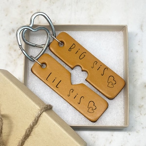 Matching Sister Keyring Set | Engraved Leather Pair of Key Fobs for Sisters Birthday, Keepsake for Her