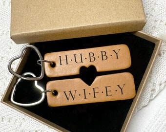 Husband Wife Gift - Pair of Engraved Leather Keyrings, Hubby Wifey Gift, Newlyweds Keyfob Keychain. Leather Anniversary Gift for the Couple