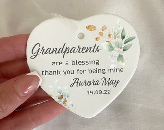 Grandparents Keepsake Gift, Personalised Hanging Heart for Grandma / Nanny, Sentimental Grandparent Gift