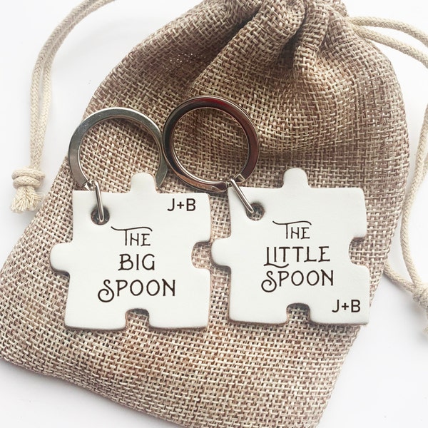 Pair of Leather Keyrings, Personalised Keychain Gift for Boyfriend, Engraved Leather Gift for the Couple, Big Spoon Little Spoon, His & Hers