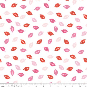 Sending Love Kisses Valentine&#39;s Day Fabric by Riley Blake Designs, Lips on White Fabric, Quilting Fabric
