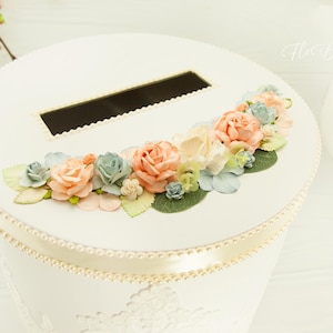 Stoffige blauwe kaartdoos voor bruiloft Perzik trouwkaartdoos met bloemen Kanten bruiloft spaarpot Huwelijkscadeau voor stel Geldhouder Mis kweepeer