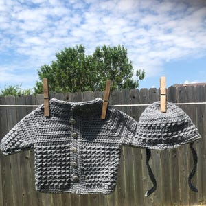 Crochet Baby Set,Handmade Baby Shower Gift, crochet gifts,2-piece baby sweater bonnet/hat set with silver antique buttons,0-3mos baby gift