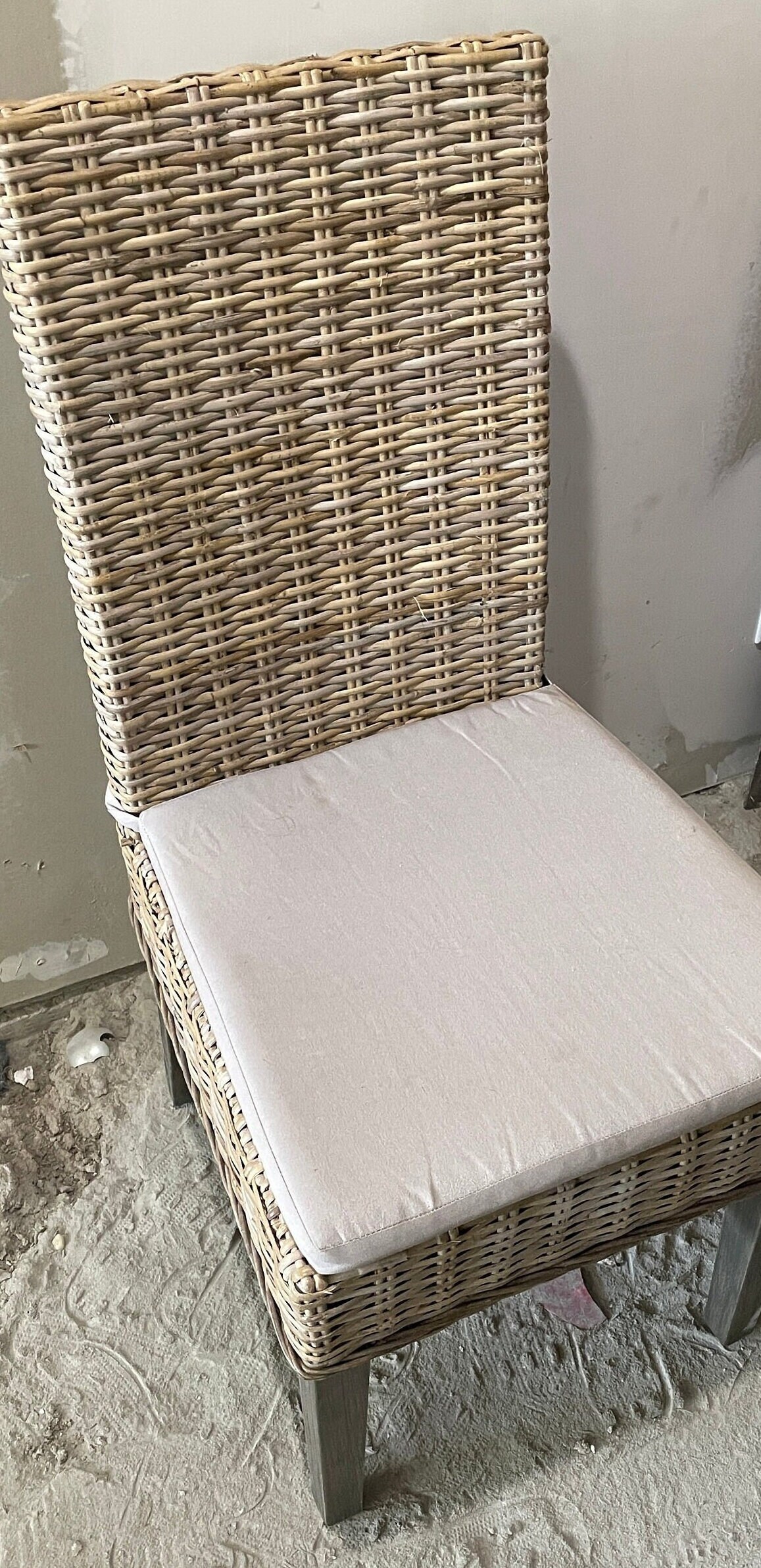 Set of Five Gray Wash Wicker Dining Chairs Etsy