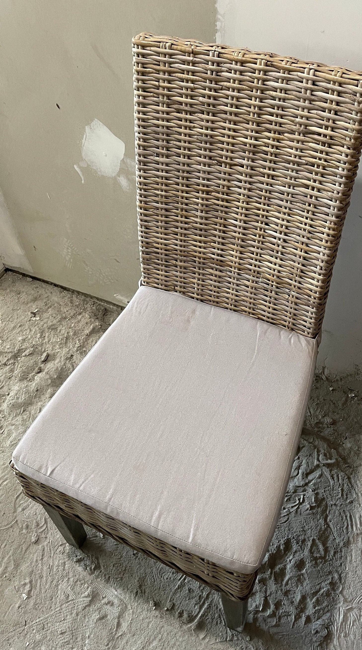 Set of Five Gray Wash Wicker Dining Chairs Etsy