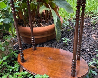 Late 19th Century American Victorian Walnut Side Table