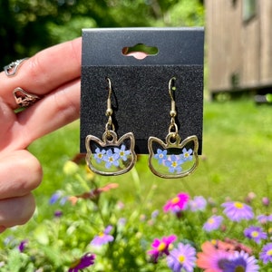 Real Forget Me Not Cat Earrings