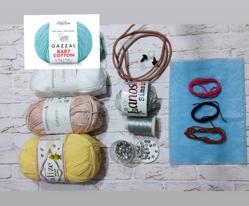 Amigurumi Elsa Pattern – PDF Guide with Video Instructions for Dress and Hair
Crochet Princess Elsa materials used