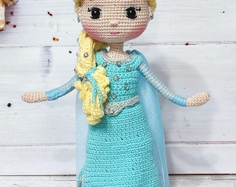 Padrão de boneca de crochê da Elsa: Amigurumi da Princesa Frozen (Padrão em PDF em inglês)