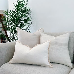 Set3 Linen Pillow Combo, Summer Linen Pillows, Off White Light Gray Throw Pillows, Modern Pillows, Neutral Sofa Pillows, Fringe Pillow Set