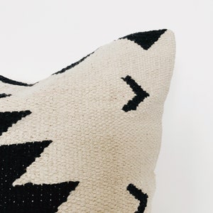 Kilim Pillow cover, 18x18 Modern Kilim Cushion cover, Black & Cream Pillow, Bohemian Pillow, Decorative Pillow, Aztec Pillow, Boho pillow image 5