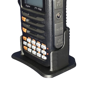 Desktop Stand for Yaesu FT-70D Handheld Radio, 210419