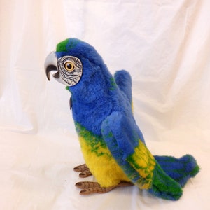 Steiff Yuku Parrot 2541/30 Made in Germany 10.5 inch RARE