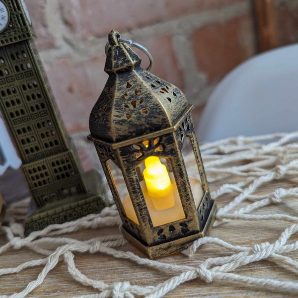 Petite lanterne de fée parfaite pour les fans de Peter Pan Neverland, la fée clochette, les mariages, les objets ménagers, la bougie à piles LED pour un conte de fées suspendu