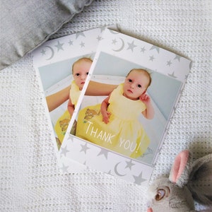 Cartes de remerciement personnalisées pour bébé avec lune et étoiles. Cadeaux de remerciement pour baby shower et naissance Cadeaux Cartes, invitations, faire-part