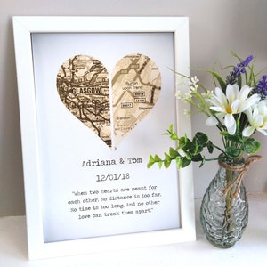 Ingelijste print koppels! Gepersonaliseerd gepersonaliseerd met naam en datum! Bruiloft, papieren jubileum, verlovingscadeau, cadeau, huwelijksreis
