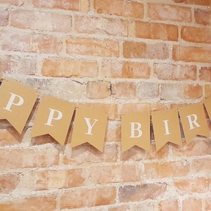 Ghirlanda di bandierine di buon compleanno in carta kraft marrone per 18, 21, 30 e 40 anni, decorazioni rustiche in juta boho, decorazioni per la casa, festa rustica