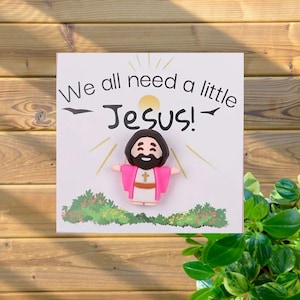 Jesus Figurine with Pocket Hug  – Thoughtful Gift for Family, Friends, Boyfriend or Girlfriend Jesus Figure Toy RE School Church Sunday