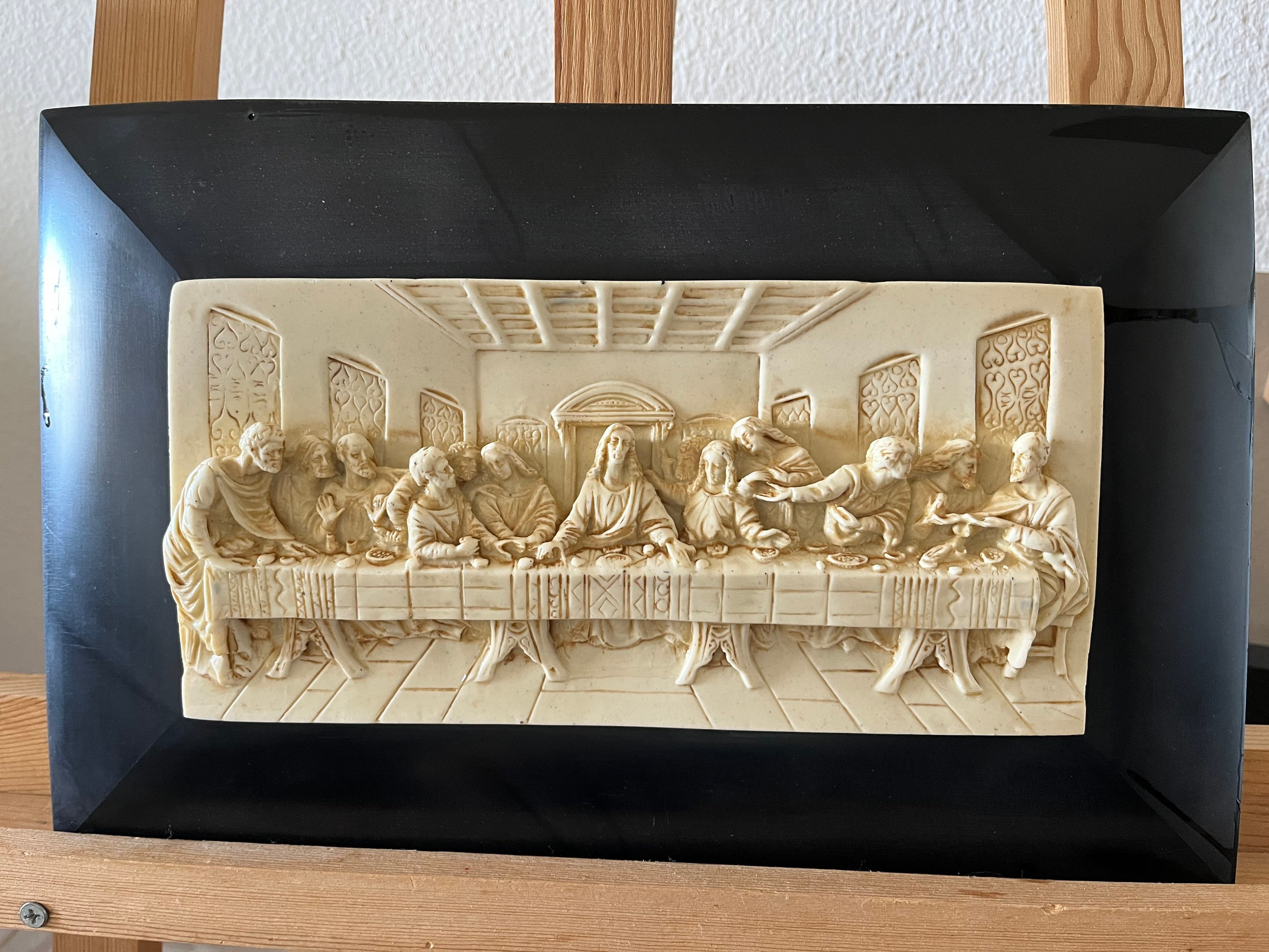 Religious Piece Last Supper Christ - 3D Carved Piece in Excellent