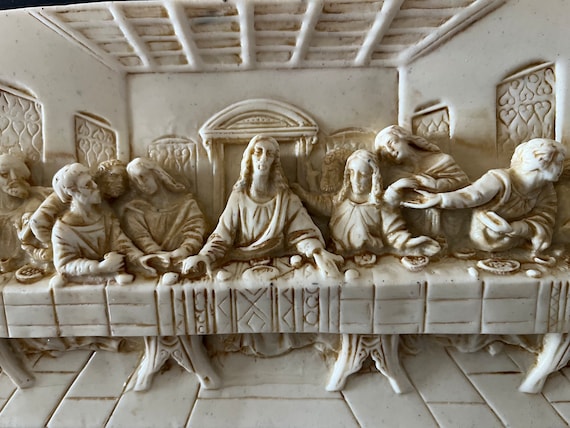 Religious Piece Last Supper Christ - 3D Carved Piece in Excellent