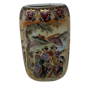 Antique Japanese Satsuma Vase Earthenware Pottery Hand Painted