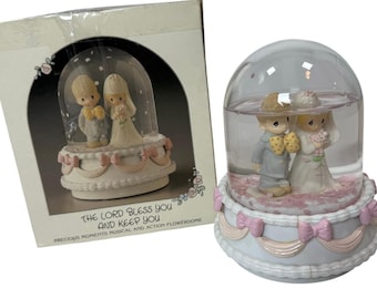 Marsz weselny „Precious Moments Musical Flower Dome” z 1987 roku