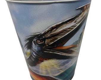 Papelera metálica de Jurassic World Rebirth de Universal Studios de 10 pulgadas.